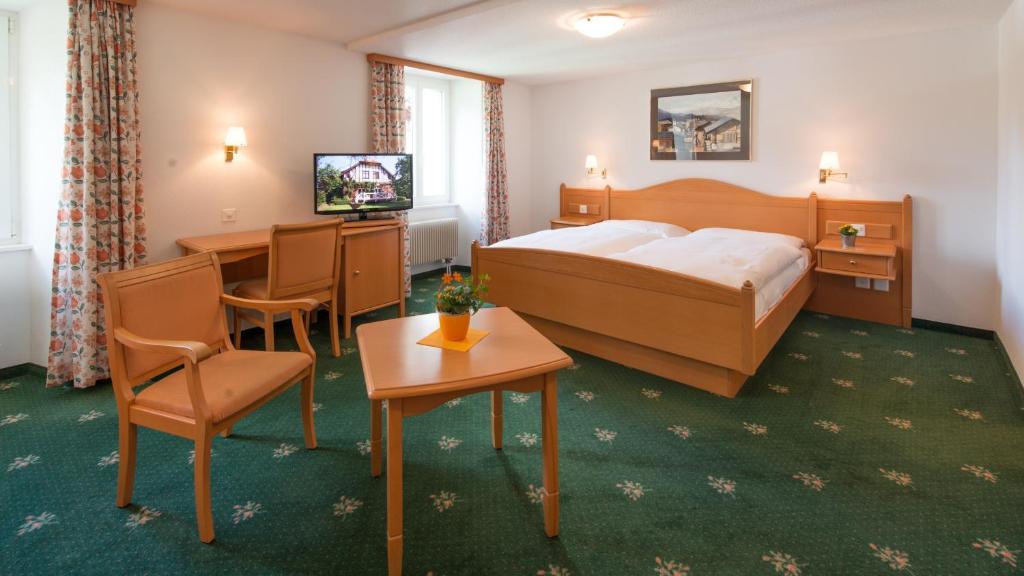 Hotel Portjengrat Saas-Almagell Pokoj fotografie